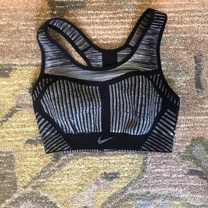 Nike Sport Bra (NWT)